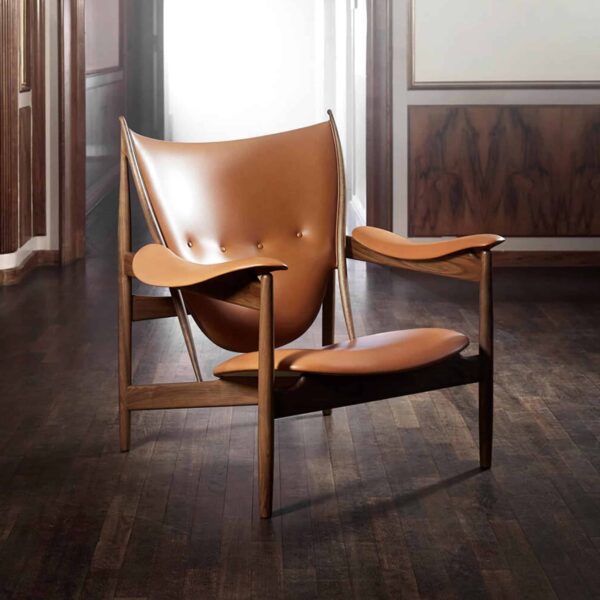 Lume Sovereign Chair – Replica