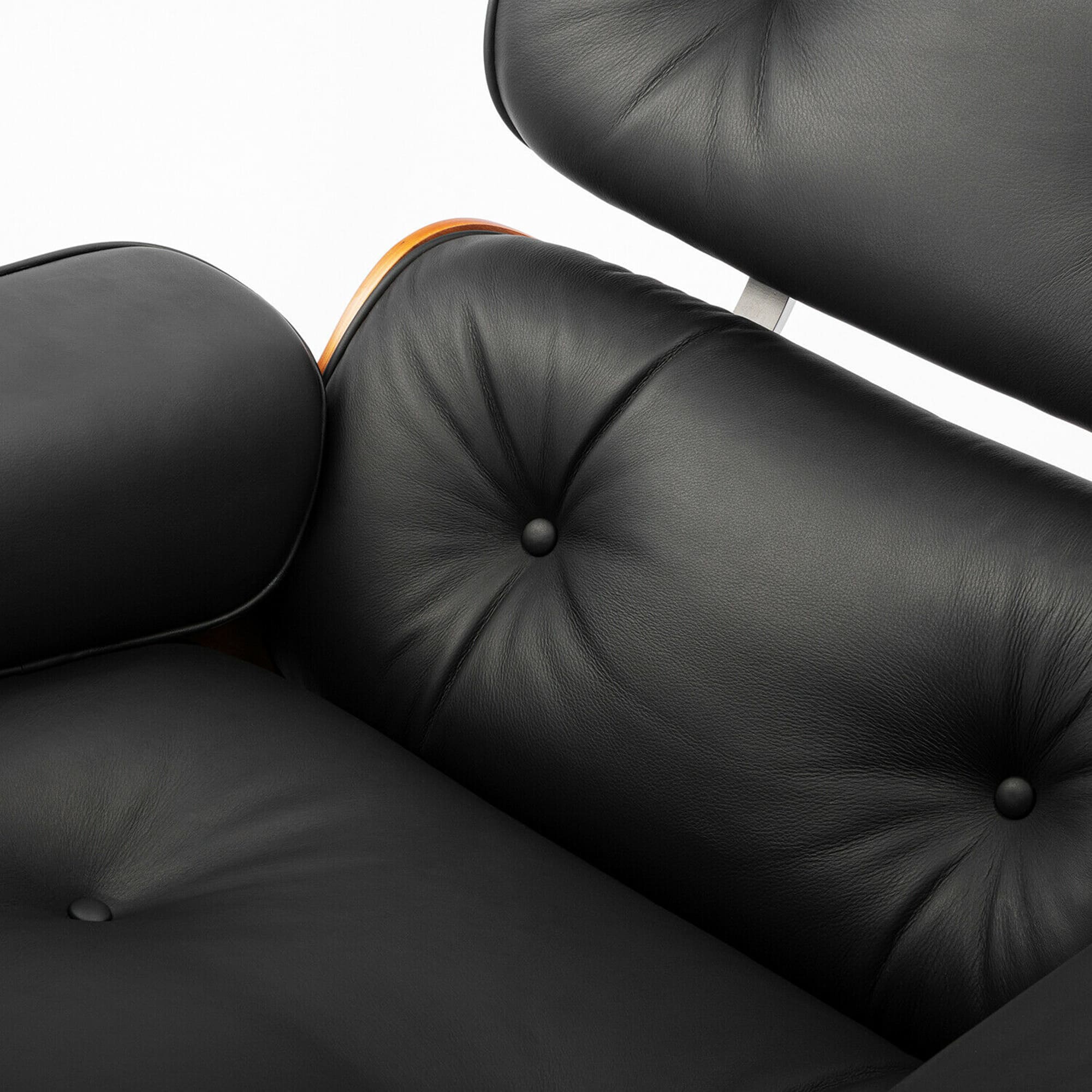 Lume Heritage Lounge – Replica