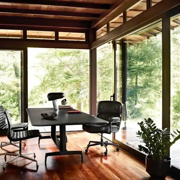 Midcentury Prestige Chair – Replica