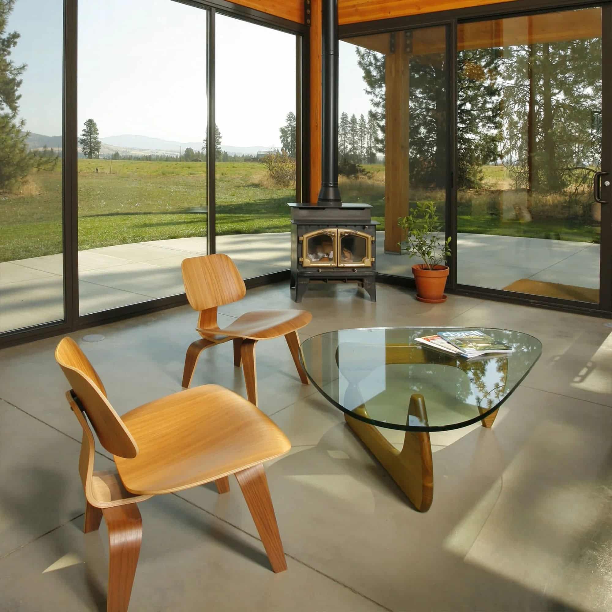 Lume Sculpted Base Table – Replica