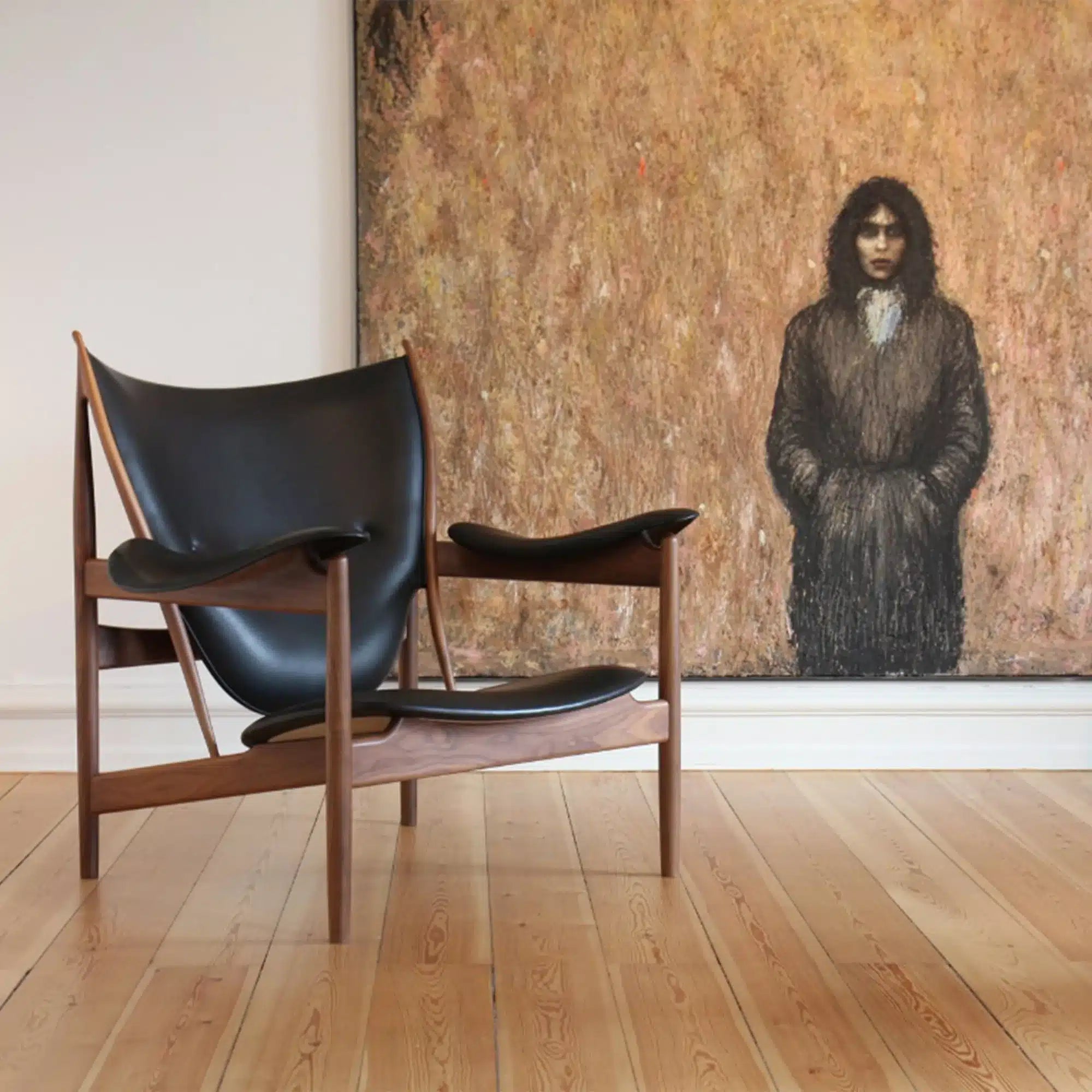 Lume Sovereign Chair – Replica