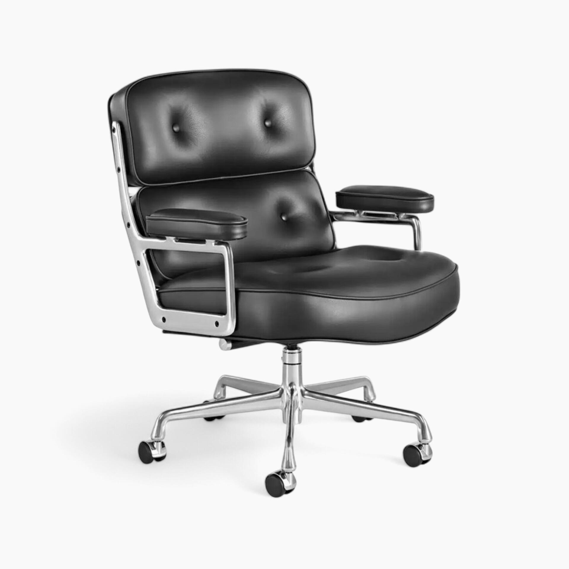 Midcentury Prestige Chair – Replica