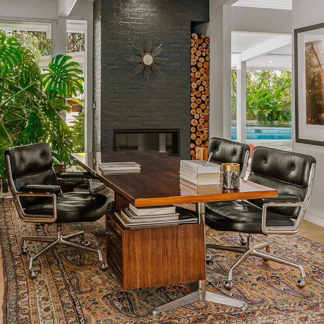 Midcentury Prestige Chair – Replica